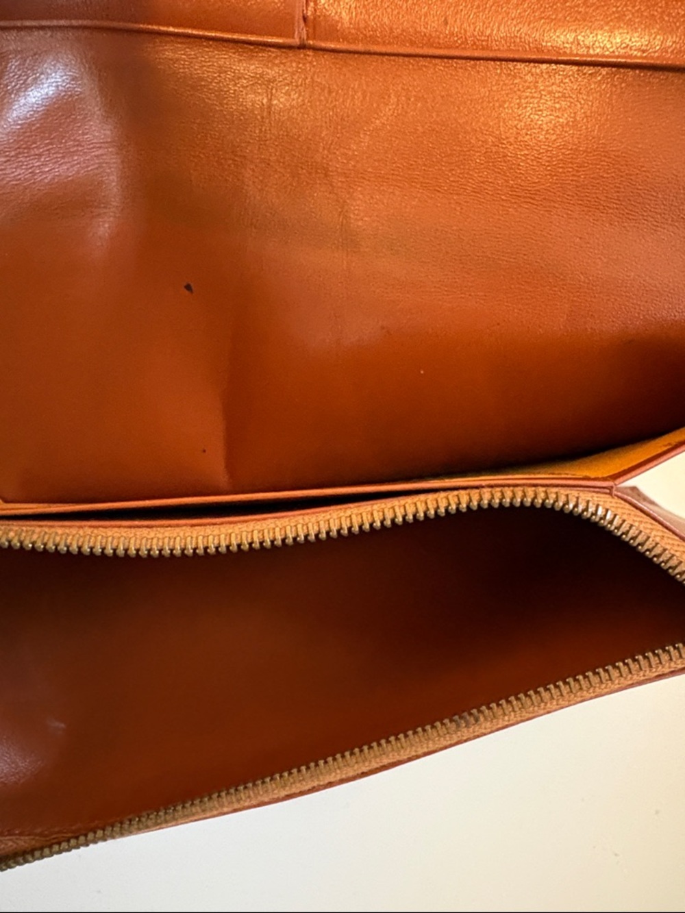 [MCM] Signature Logo Bi-Fold Long Continental Snap Button Wallet in Cognac Brown - Picture 11 of 16